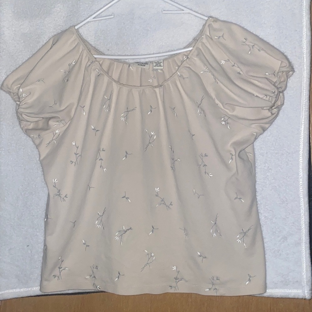 Woman’s plus size top